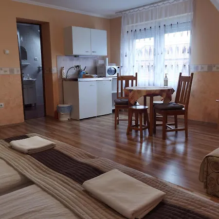 Borozók Vendégháza Apartman *