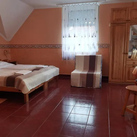 Borozók Vendégháza Apartman *